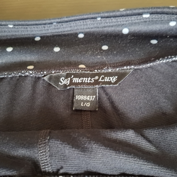 Black and White Polkadot Large Skort - Picture 3 of 4